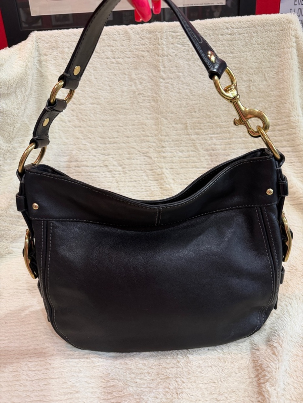 Coach Black Leather Shoulder Bag with Gold Hardware - Picture 3 of 12